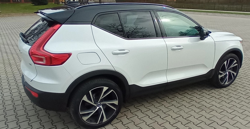 Volvo XC 40 cena 132600 przebieg: 20451, rok produkcji 2022 z Iława małe 667